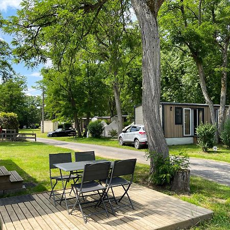 Camping Les Portes De Sancerre Saint-Satur Екстер'єр фото