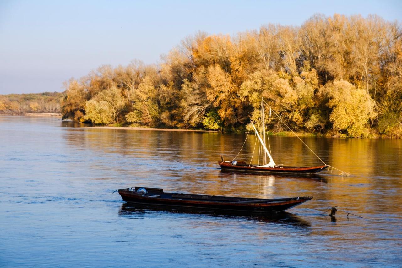 Camping Les Portes De Sancerre Saint-Satur Екстер'єр фото