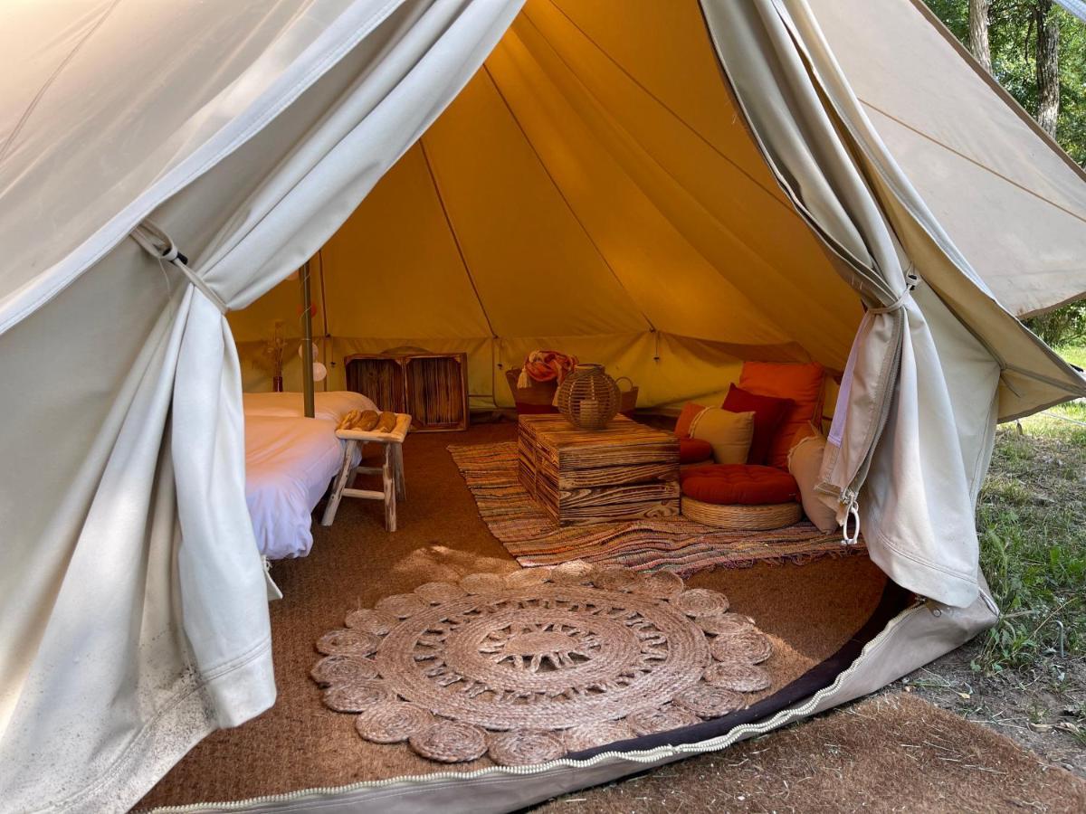 Camping Les Portes De Sancerre Saint-Satur Екстер'єр фото