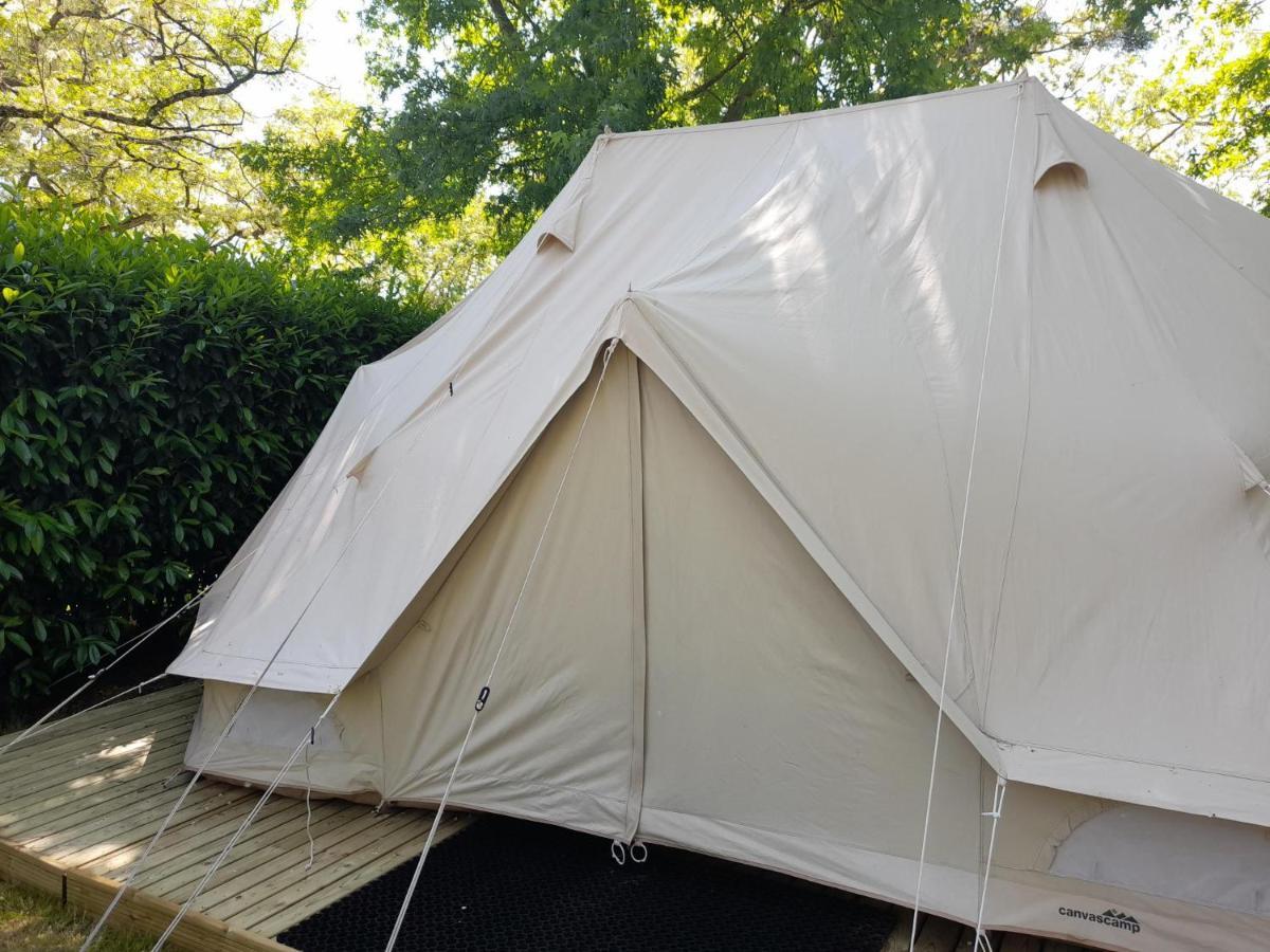 Camping Les Portes De Sancerre Saint-Satur Екстер'єр фото